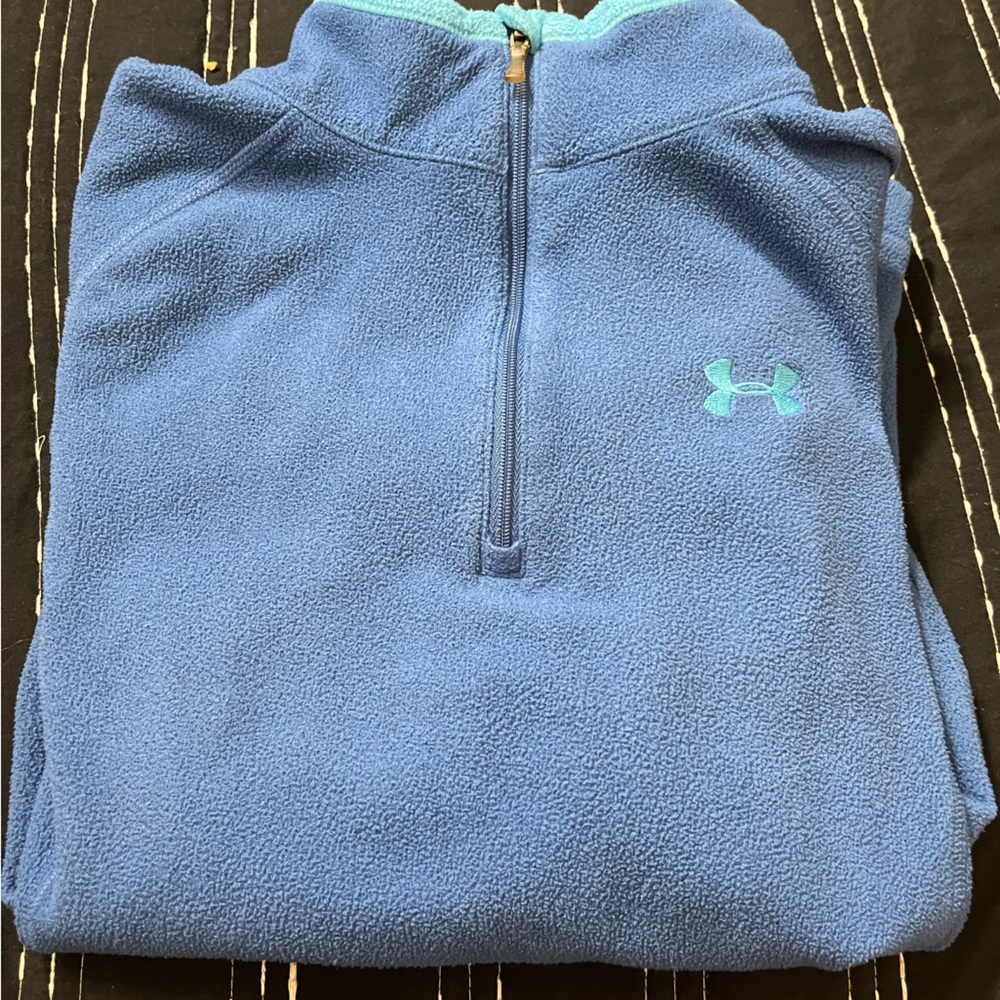 under Armour pull over